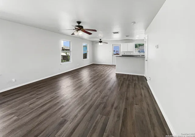 Photo 3 of Sale Pending at 5526 Bat, San Antonio, TX 78252 | MLS# 1913019 | Listing updated on 2026-01-15