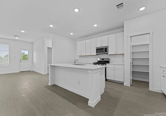2nd image of 14950 Taradeau, San Antonio, TX 78254 | MLS# 1913061
