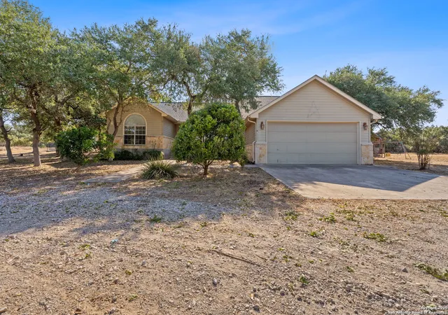 4th image of 1200 Misty, New Braunfels, TX 78132 | MLS# 1913123