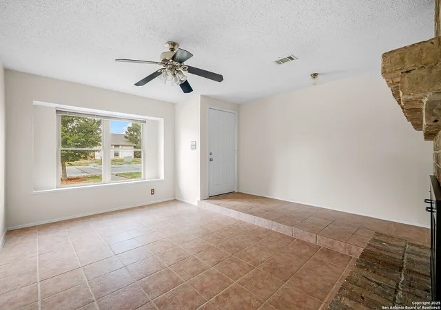 4th image of 130 Meadowland, Universal City, TX 78148 | MLS# 1913176