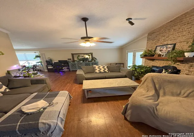 Photo 1 of Single family home for sale at 13815 Woodbreeze, San Antonio, TX 78217 | MLS# 1913215 | Listing updated on 2025-10-17