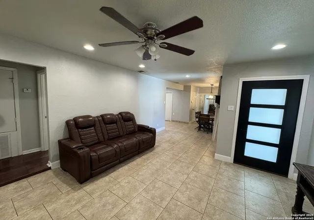 Photo 3 of Sale Pending at 246 Lively, San Antonio, TX 78213 | MLS# 1913231 | Listing updated on 2026-03-18
