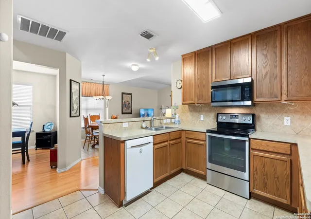 Photo 3 of Sale Pending at 3743 Lenten Rose, San Antonio, TX 78259 | MLS# 1913243 | Listing updated on 2025-10-21