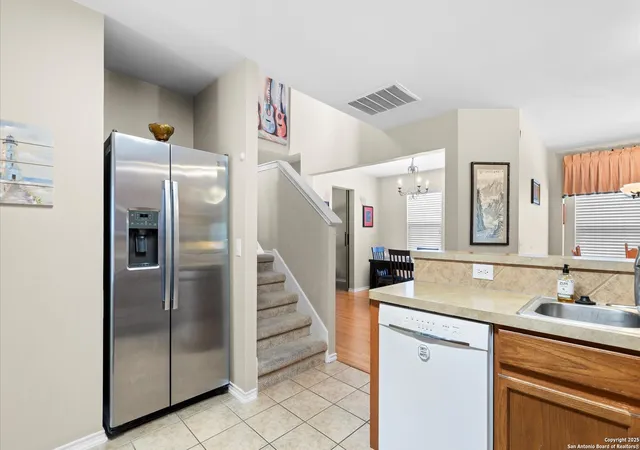 Photo 4 of Sale Pending at 3743 Lenten Rose, San Antonio, TX 78259 | MLS# 1913243 | Listing updated on 2025-10-21