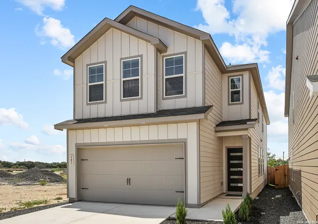 Photo 3 of Single family home for sale at 1018 West 1604 North Unit 303, San Antonio, TX 78251 | MLS# 1913280 | Listing updated on 2026-09-30