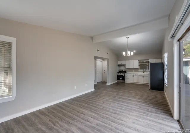 Photo 4 of Sale Pending at 411 Sharon, San Antonio, TX 78216 | MLS# 1913282 | Listing updated on 2026-03-24