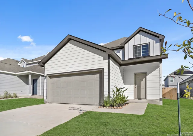 Photo 1 of Sale Pending at 10318 Liberty Grv, San Antonio, TX 78224 | MLS# 1913294 | Listing updated on 2026-01-21