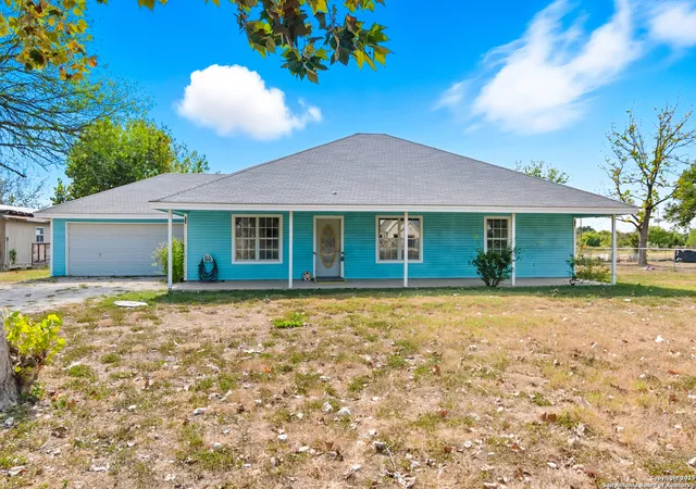 1st image of 715 Happy Haven, Mc Queeney, TX 78123 | MLS# 1913298