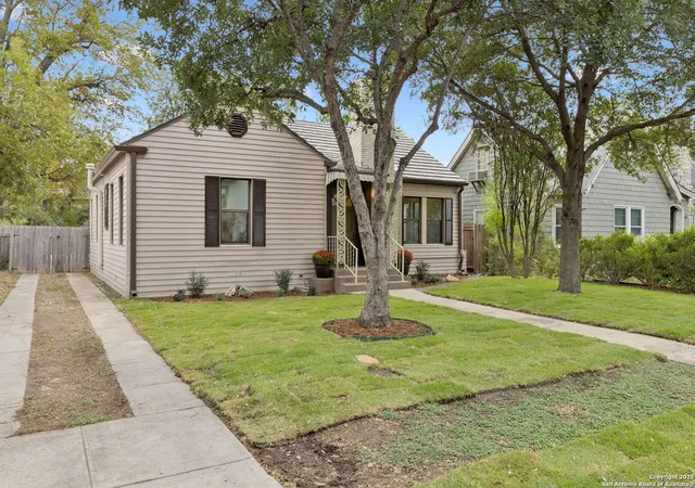 Homes for sale in San Antonio, TX | 122 E Norwood Ct, San Antonio, TX 78212 | MLS# 1913306