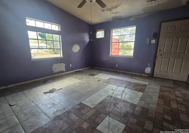 Photo 4 of Sale Pending at 7518 Sleepy Valley, San Antonio, TX 78242 | MLS# 1913319 | Listing updated on 2025-11-26