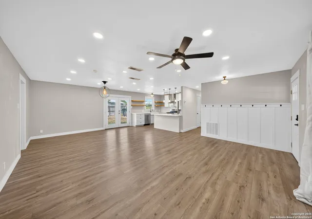 Photo 4 of Sale Pending at 1120 Maia, Pleasanton, TX 78064 | MLS# 1913360 | Listing updated on 2025-12-24