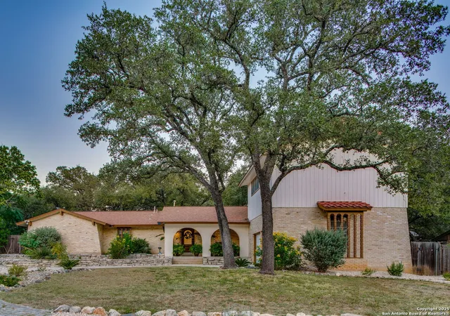 Homes for sale in San Antonio, TX | 2814 Whisper Hill Street, San Antonio, TX 78230 | MLS# 1913374