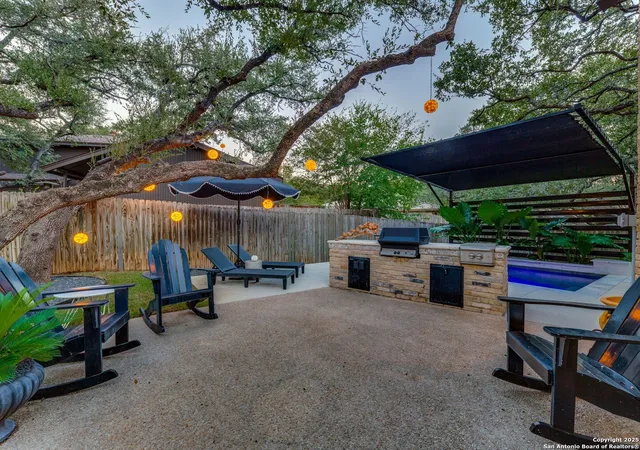 Homes for sale in San Antonio, TX | 2814 Whisper Hill Street, San Antonio, TX 78230 | MLS# 1913374