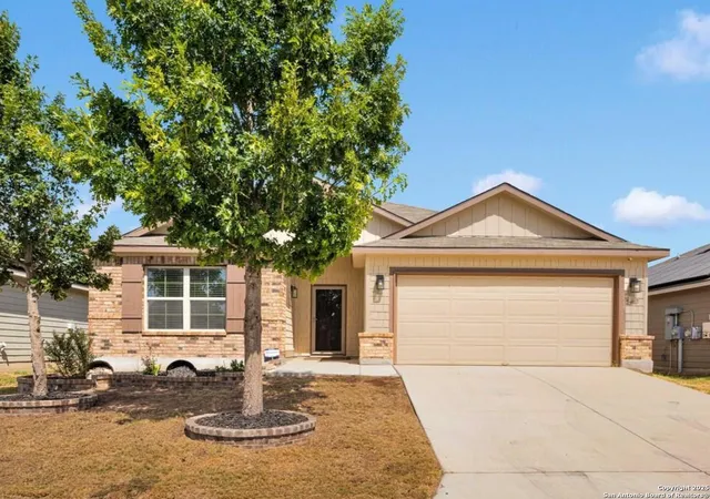 Photo 2 of Single family home for sale at 5407 Pearl Valley, San Antonio, TX 78242 | MLS# 1913415 | Listing updated on 2026-06-09