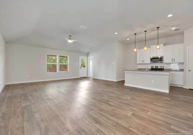 Photo 3 of Single family home for sale at 5407 Pearl Valley, San Antonio, TX 78242 | MLS# 1913415 | Listing updated on 2026-06-09