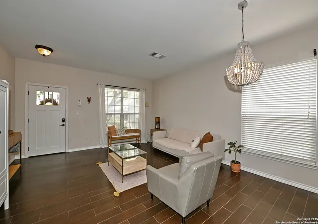 Photo 4 of Single family home for sale at 165 Red Hawk, San Antonio, TX 78258 | MLS# 1913437 | Listing updated on 2026-01-30