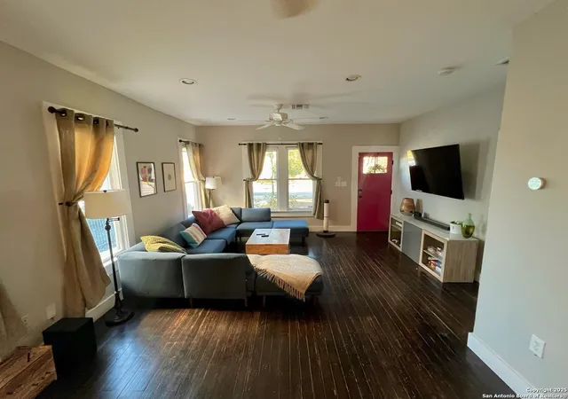 Photo 3 of Single family home for sale at 426 Hays, San Antonio, TX 78202 | MLS# 1913452 | Listing updated on 2026-03-26