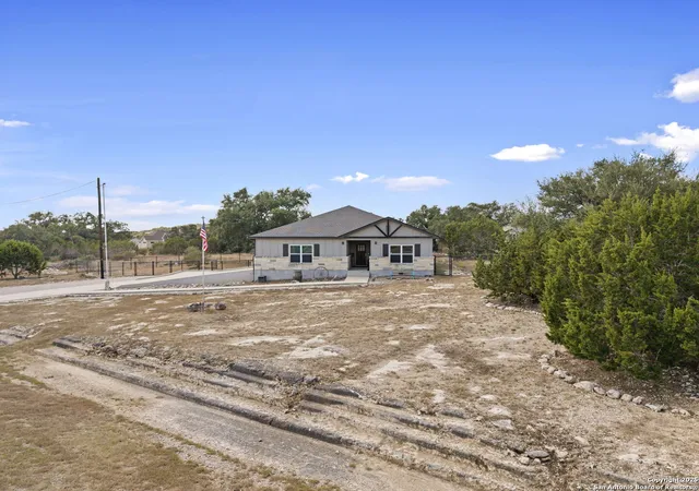 4th image of 118 Red Tail, Spring Branch, TX 78070 | MLS# 1913463