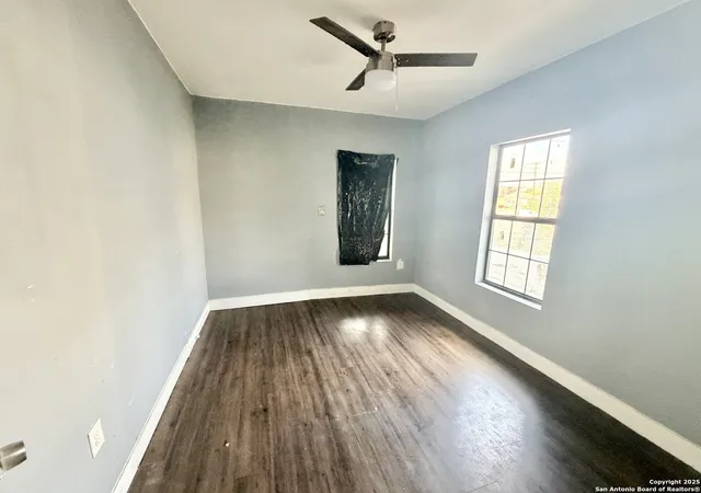 Photo 4 of Single family home for sale at 3714 Martin, San Antonio, TX 78207 | MLS# 1913469 | Listing updated on 2025-10-22