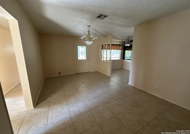 4th image of 628 Bexar, San Antonio, TX 78228 | MLS# 1913484