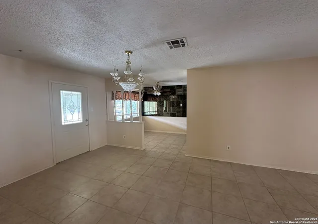 5th image of 628 Bexar, San Antonio, TX 78228 | MLS# 1913484