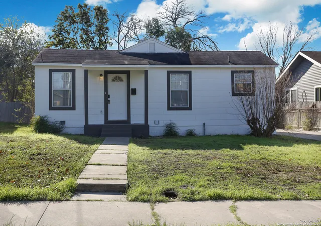 Photo 2 of Single family home for sale at 734 Norwood, San Antonio, TX 78212 | MLS# 1913590 | Listing updated on 2025-10-19