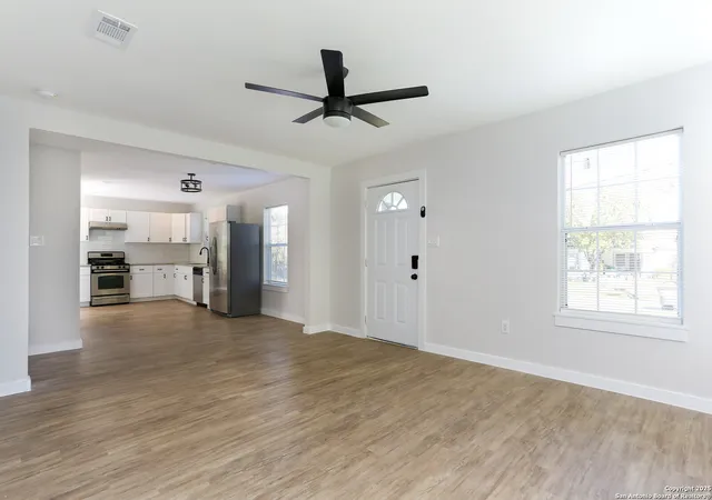 Photo 3 of Single family home for sale at 734 Norwood, San Antonio, TX 78212 | MLS# 1913590 | Listing updated on 2025-10-19