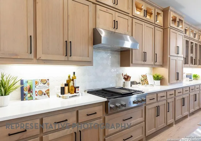 Photo 4 of Sale Pending at 101 Rainwater Creek, Boerne, TX 78006 | MLS# 1913649 | Listing updated on 2025-10-20