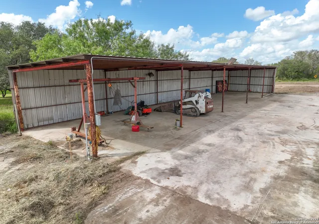 44th image of 1682 Cr 676, Devine, TX 78016 | MLS# 1913659