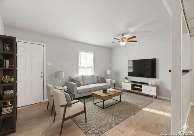 Photo 3 of Single family home for sale at 338 Surrels, San Antonio, TX 78228 | MLS# 1913721 | Listing updated on 2026-02-23