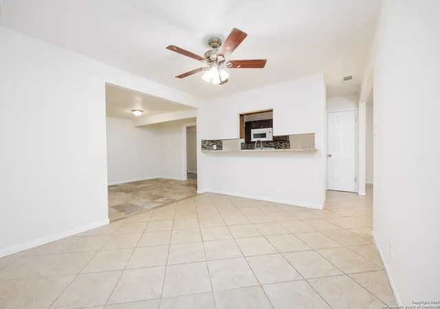 Photo 3 of Single family home for sale at 4254 Summer Sun, San Antonio, TX 78217 | MLS# 1913772 | Listing updated on 2025-10-21