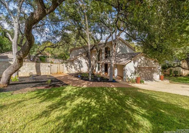Photo 3 of Sale Pending at 327 Twisted Wood, San Antonio, TX 78216 | MLS# 1913803 | Listing updated on 2025-11-08