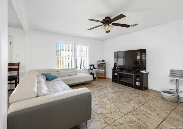 5th image of 8964 Scarlet Crk, Universal City, TX 78148 | MLS# 1913833