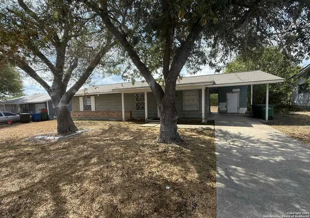 Photo 1 of Single family home for sale at 4811 Castle, San Antonio, TX 78218 | MLS# 1913847 | Listing updated on 2025-11-11
