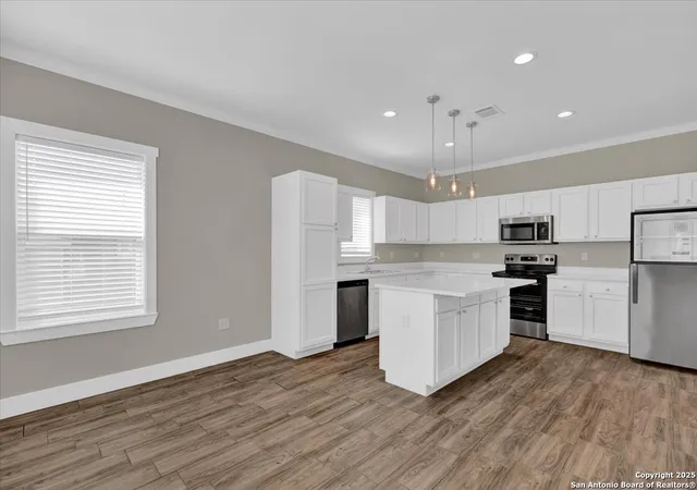Homes for sale in San Antonio, TX | 611 Rudolph, San Antonio, TX 78202 | MLS# 1913881