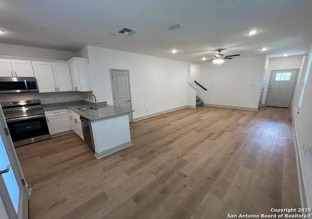 Photo 2 of Single family home for sale at 7537 Briarwood Pass #102, San Antonio, TX 78252 | MLS# 1913915 | Listing updated on 2026-03-31