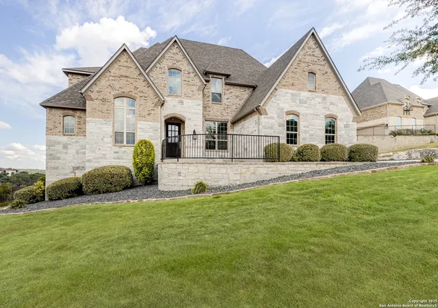 Photo 1 of Sale Pending at 8027 Vanity Hl, San Antonio, TX 78256 | MLS# 1913917 | Listing updated on 2026-01-26