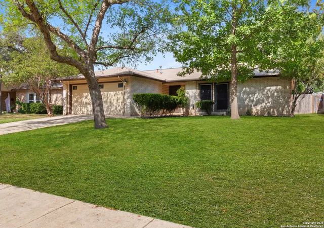 Photo 1 of Sale Pending at 4667 Misty Run, San Antonio, TX 78217 | MLS# 1913919 | Listing updated on 2025-10-21