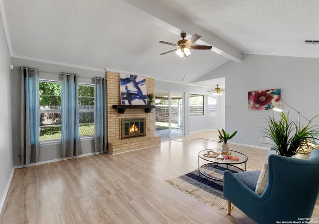 Photo 4 of Sale Pending at 4667 Misty Run, San Antonio, TX 78217 | MLS# 1913919 | Listing updated on 2025-10-21
