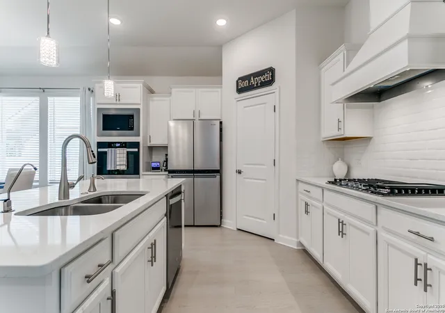 Photo 4 of Single family home for sale at 3206 Nancy Fall, San Antonio, TX 78247 | MLS# 1913951 | Listing updated on 2025-10-09
