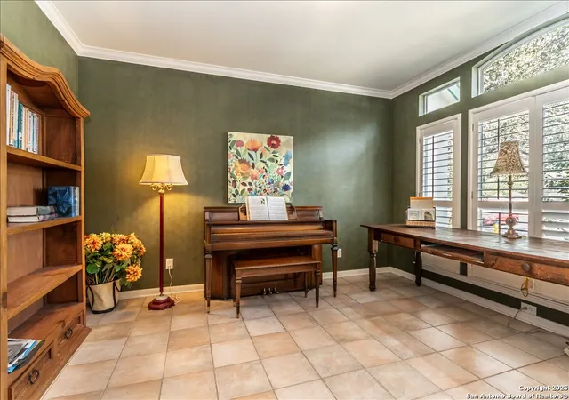 Photo 4 of Sale Pending at 18902 Windsor Wood, San Antonio, TX 78258 | MLS# 1914011 | Listing updated on 2025-12-19