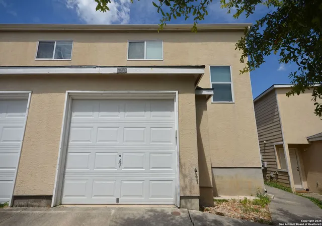 Photo 1 of Sale Pending at 8034 Maverick Climb, San Antonio, TX 78250 | MLS# 1914014 | Listing updated on 2025-11-12