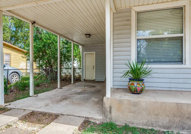 Photo 3 of Sale Pending at 126 Highway, San Antonio, TX 78219 | MLS# 1914015 | Listing updated on 2026-03-03