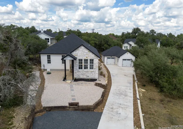 2nd image of 102 David Renfro, Blanco, TX 78606 | MLS# 1914017