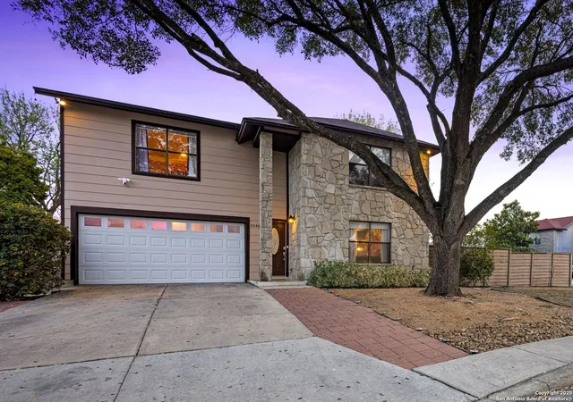 Photo 2 of Sale Pending at 9046 Mansfield, San Antonio, TX 78251 | MLS# 1914049 | Listing updated on 2025-10-21
