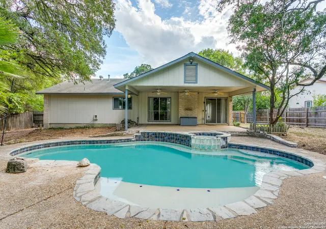 Photo 1 of Sale Pending at 16246 Bear Run, San Antonio, TX 78247 | MLS# 1914052 | Listing updated on 2025-12-08