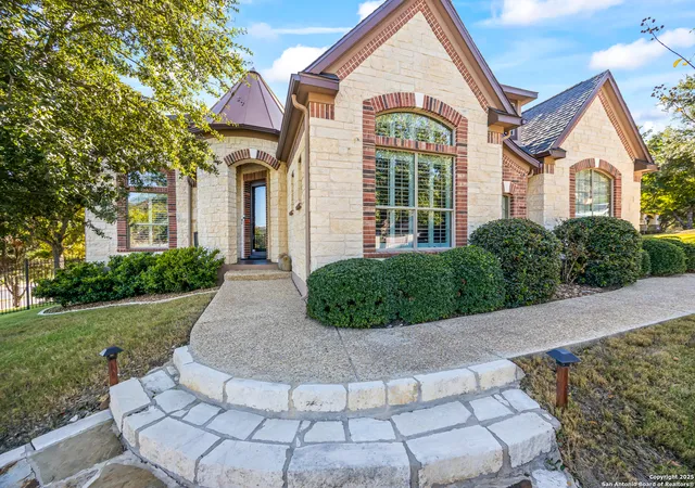 Photo 4 of Sale Pending at 8202 Plum Valley, San Antonio, TX 78255 | MLS# 1914109 | Listing updated on 2026-01-20