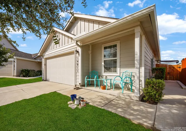 Photo 3 of Sale Pending at 14911 Cologne Ml, San Antonio, TX 78254 | MLS# 1914116 | Listing updated on 2026-02-11