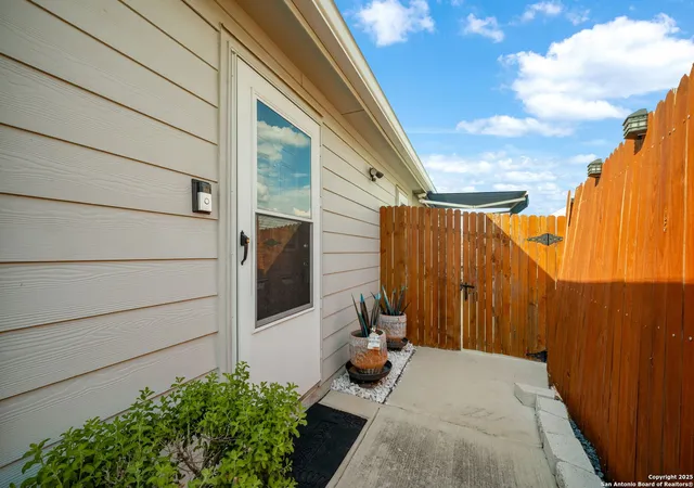 Photo 3 of Sale Pending at 14911 Cologne Ml, San Antonio, TX 78254 | MLS# 1914116 | Listing updated on 2026-02-11
