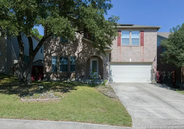 Photo 2 of Sale Pending at 6135 Donely Pl, San Antonio, TX 78247 | MLS# 1914129 | Listing updated on 2025-11-13